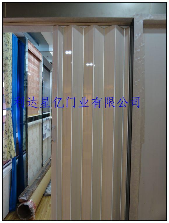 供应专业PVC折叠门制造商PVC折叠门