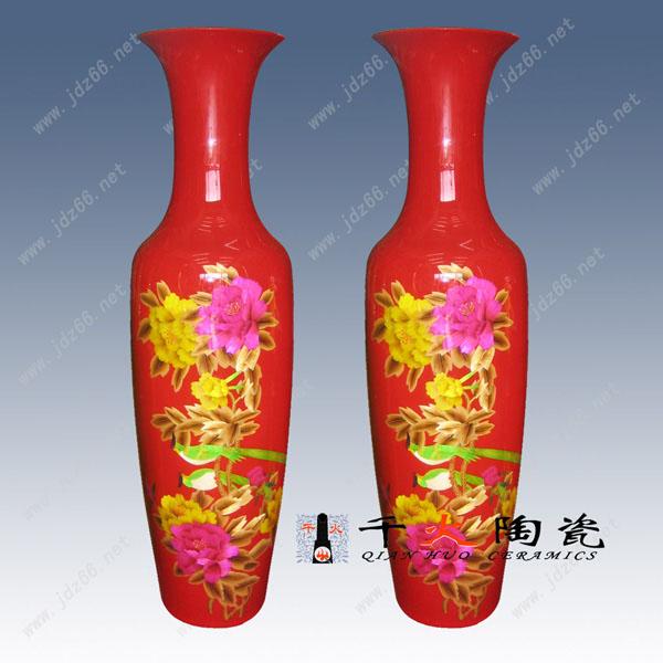 供应中国红瓷花瓶 高档婚庆礼品 迁乔礼品套装图片