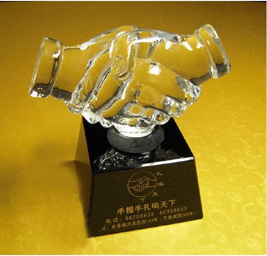 供应东莞企业周年活动礼品定做、集团成立周年纪念品定做、惠州水晶礼品