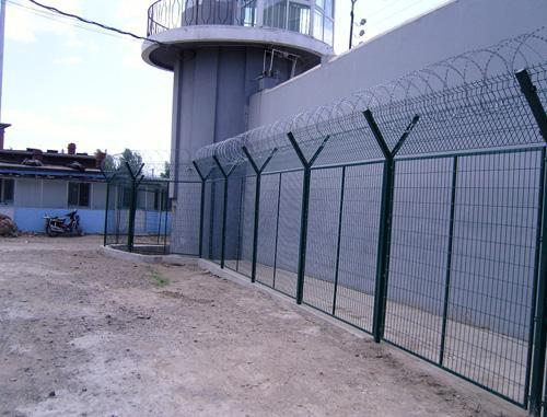 供应监狱护栏网，Y型安全防御护网