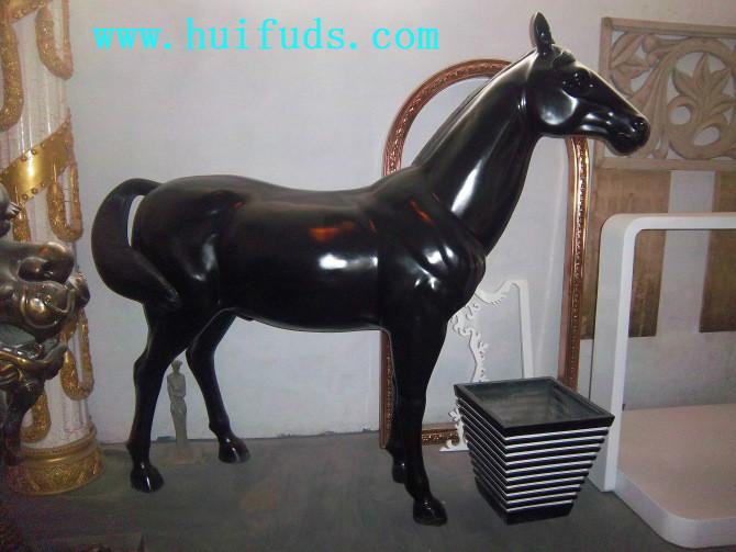 玻璃钢黑马雕塑摆件批发