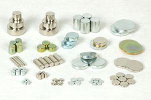 供应深圳磁铁厂家报价，白色磁铁，镀锌磁铁，镀镍磁铁图片