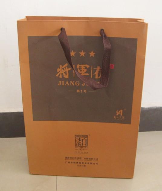 供应手提纸袋广州手提纸袋制作卖家纸袋专业定制广州工厂