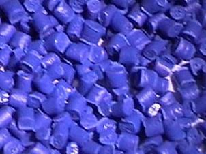 供应一级蓝色PE再生料塑料颗粒 全国送货