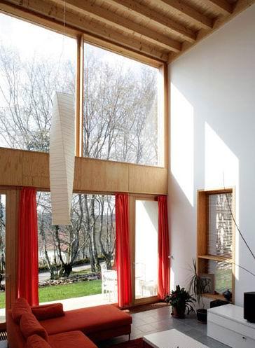 实木门窗的日常维护保养供应实木门窗的日常维护保养
