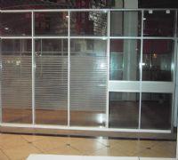供应上海浦东八佰伴定做玻璃隔断办公室玻璃隔上海浦东定做玻璃隔断办