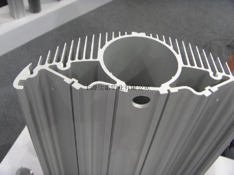 供应工控散热器铝型材