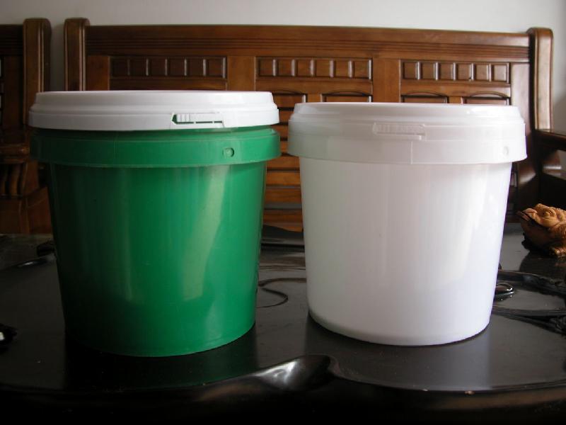 供应5L白乳膠桶乳膠桶價格乳膠桶批發 5L白乳膠桶   乳膠桶批發图片