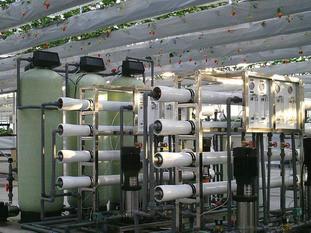 供应食品行业纯水装置/纯化水设备/北京纯化水图片