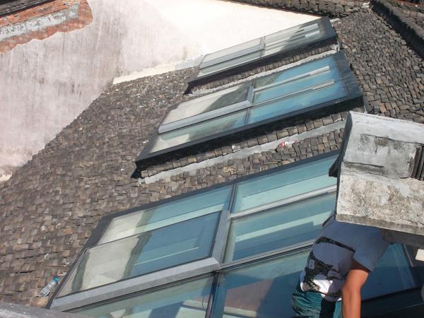 供应电动玻璃天窗平移自动玻璃天窗移动上海卢立智能门窗
