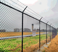 衡水市刺铁丝隔离栅隔离安全网监狱专用网厂家