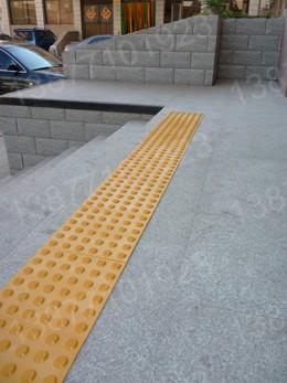 橡胶盲道砖寻找代理商塑胶盲道砖批发