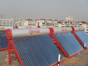 上海太阳能厂家 大型太阳能供暖工程