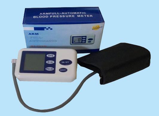 供应血压计，腕式血压计，臂式血压计图片