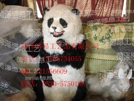 山东高仿小熊猫生产厂家租赁批发价格，仿真动物报价联系电话