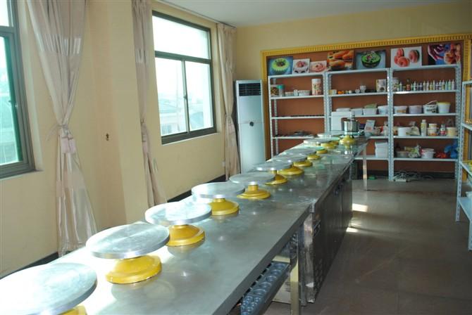 杭州市糕点师培训厂家供应西式糕点深造师培训，杭州糕点师教学，国内著名糕点师培训学校
