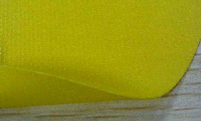 供应黄色耐腐蚀阻燃环保PVC防护服面料（KQD-A-188）