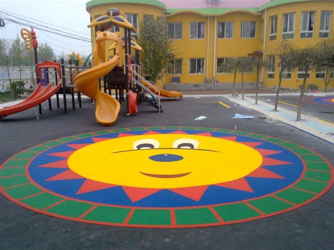 学校幼儿园地面铺设，幼儿园彩色地面