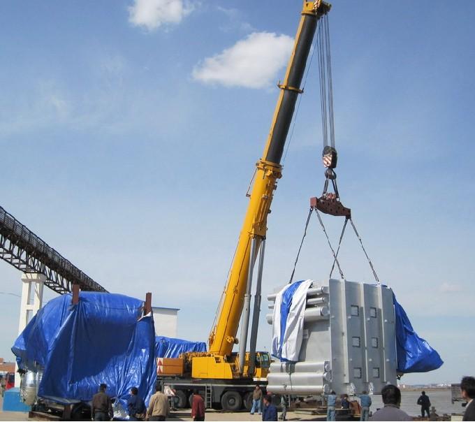 供应北京冷水机组吊装搬运设备吊装 人工搬运  机组吊装  设备吊装搬