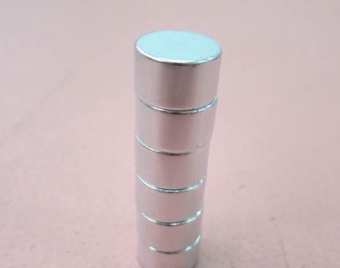 供应圆片磁铁/方块磁铁/环形打孔强磁