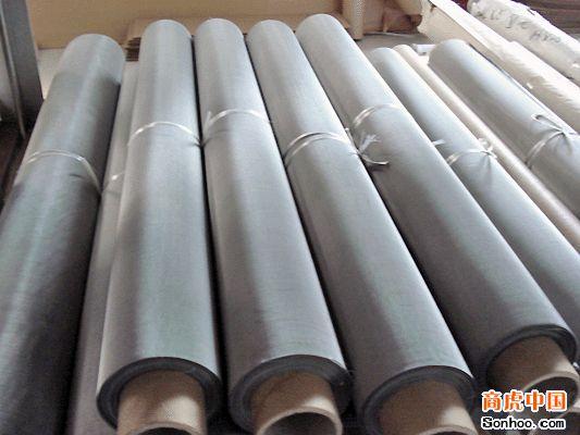 供应304宽幅不锈钢丝网1-6米 或不锈钢轧花网