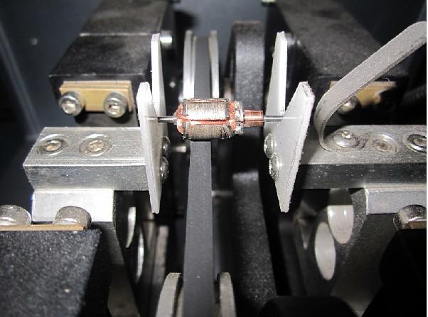 供应微型电机转子专用动平衡机厂家