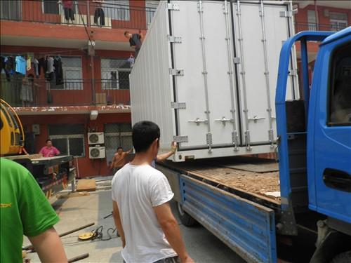 供应UPS应急电源吊装搬运运输，北京UPS电源吊装搬运装卸图片