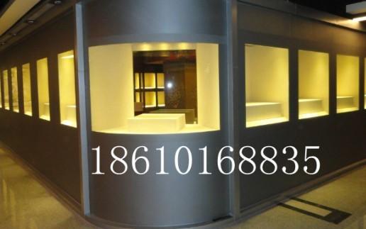 供应北京展厅橱窗式木质展柜制作，木质玻璃柜定做图片