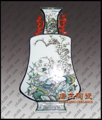 供应手绘古彩双耳方形扁瓶 五彩陶瓷工艺品 传统供应 陶瓷收藏品　