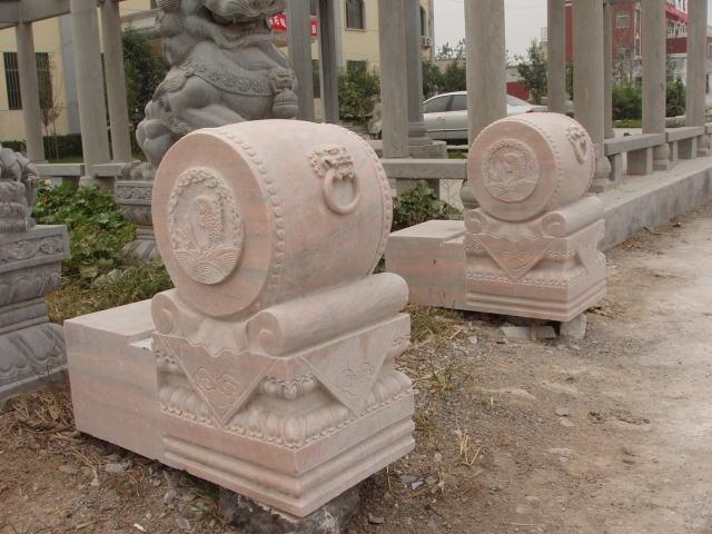 供应惠州市古代门墩雕塑/汉白玉雕塑/晚霞红石头雕塑