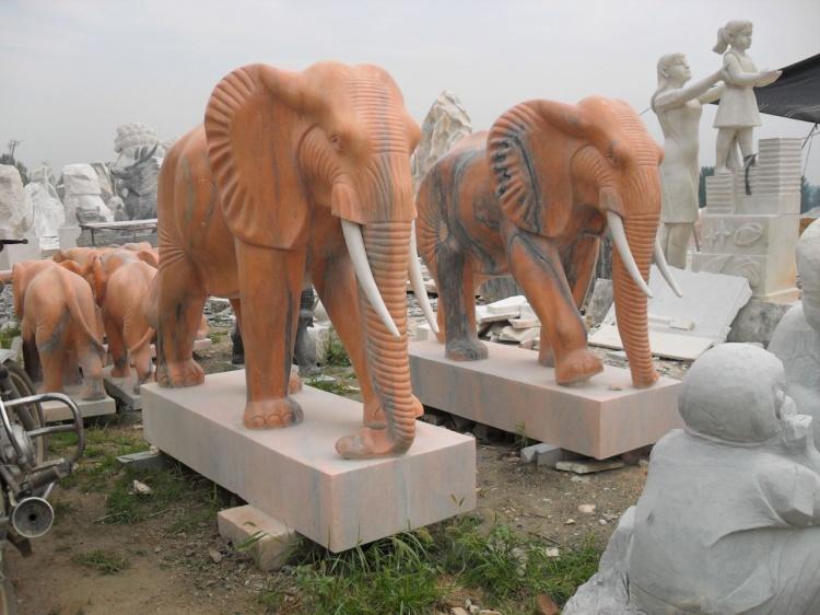 供应图们市晚霞红大象雕塑/汉白玉大象石雕/晚霞红大象雕塑价格