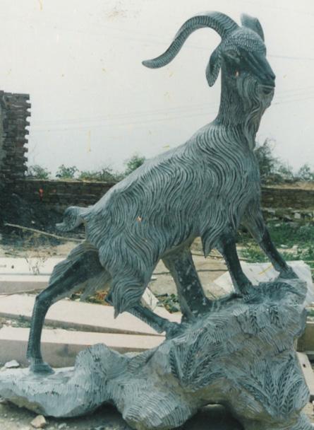 供应广州市各种动物雕塑/园林动物雕塑/石狮子雕塑厂家图片