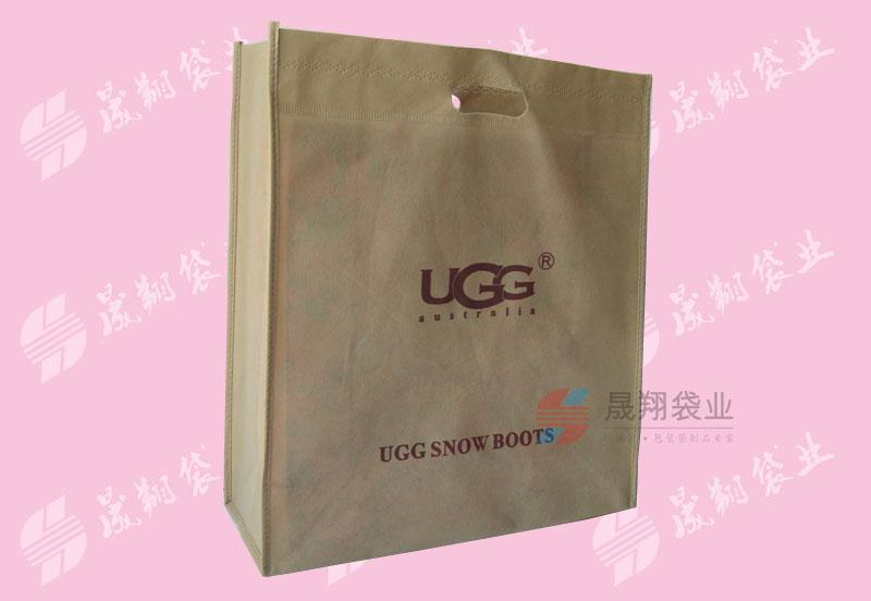 供应环保购物袋供应工厂，广州无纺布环保袋 制作环保袋生产商