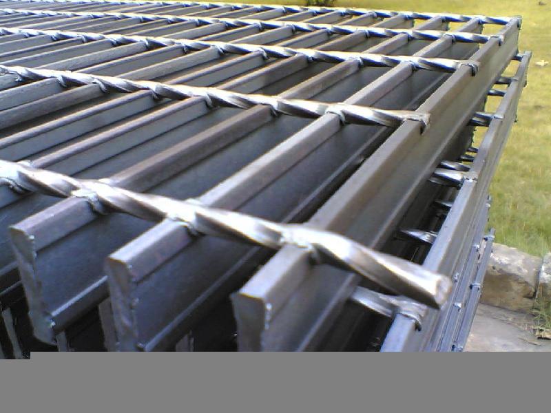 钢格板厂/镀锌钢格板/钢格板平台供应钢格板厂/镀锌钢格板/钢格板平台