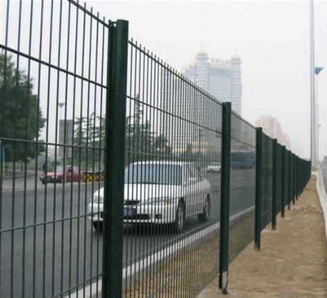 供应福州pv警示柱，福州反光膜，福州围墙栏杆，福州塑钢护栏