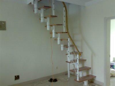 供应制作安装各种楼梯