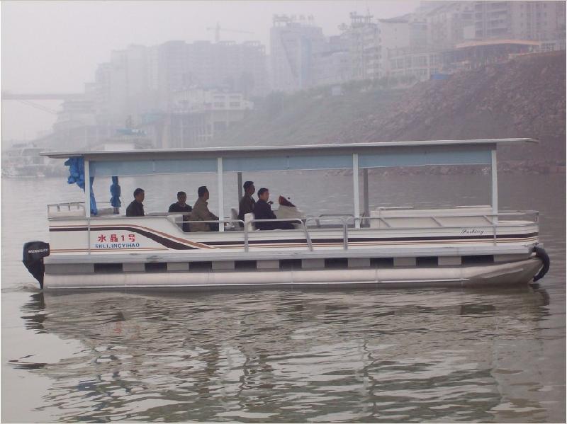 供应铝合金游艇9米休闲游艇9015型