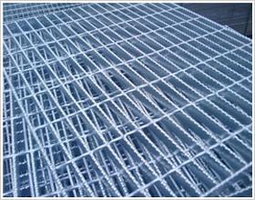 保定市新型钢格板吊顶厂家供应新型钢格板吊顶、插接式钢格板、钢格栅、钢格板现货。