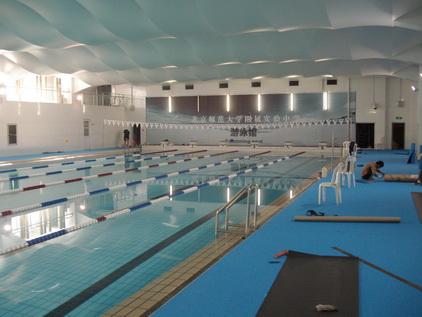 供应湖北武汉专业游泳池pvc塑胶地板超级耐磨