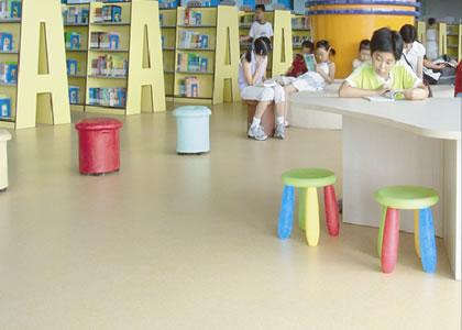 供应北京幼儿园专用塑胶地板/北京幼儿园塑胶地板承接工程包工包料