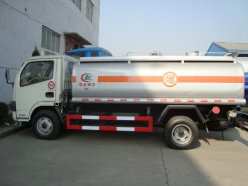 供应4吨油罐车5月销量第一4吨加油车