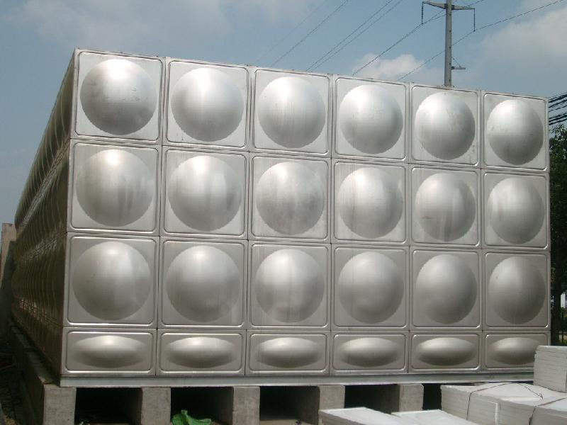 供应玻璃钢水箱型号东泰图片