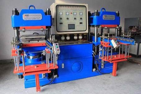 供应硅胶商标成型机、250T硫化机、油压机