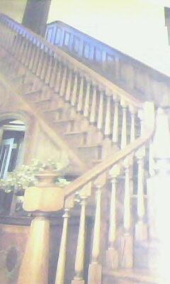 供应上海实木楼梯定做，洞泾别墅楼梯，佘山橡木楼梯定做，松江楼梯