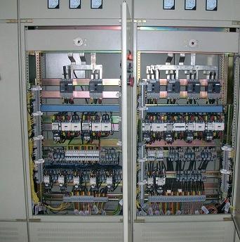 供应PLC触摸屏控制柜 订做电控柜