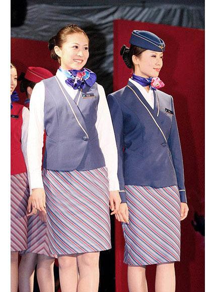 航空服定做，新款航空服，航空服款式，北京航空服忆思诚