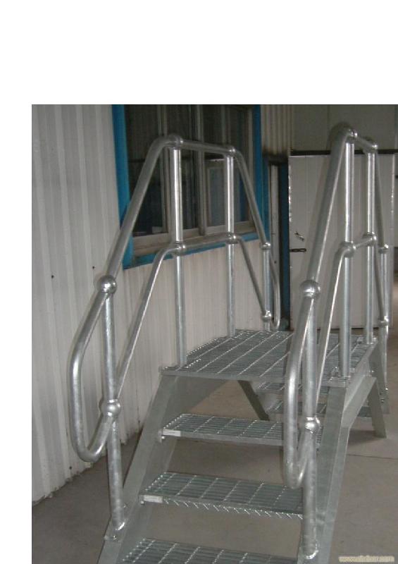 304材质踏步板供应304材质踏步板/钢格板厂家