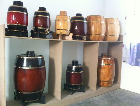 供应装饰木桶木酒桶定制厂家木酒桶