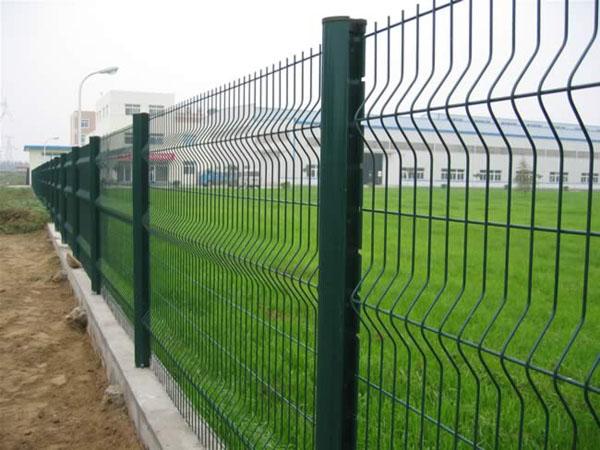 供应天津学校围栏天津体育场护栏天津高尔夫球场防护网