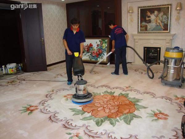 亚运村清洗地毯公司-亚运村附近清洗地毯、清洗沙发椅子公司图片